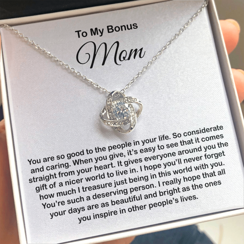 Bonus Mom